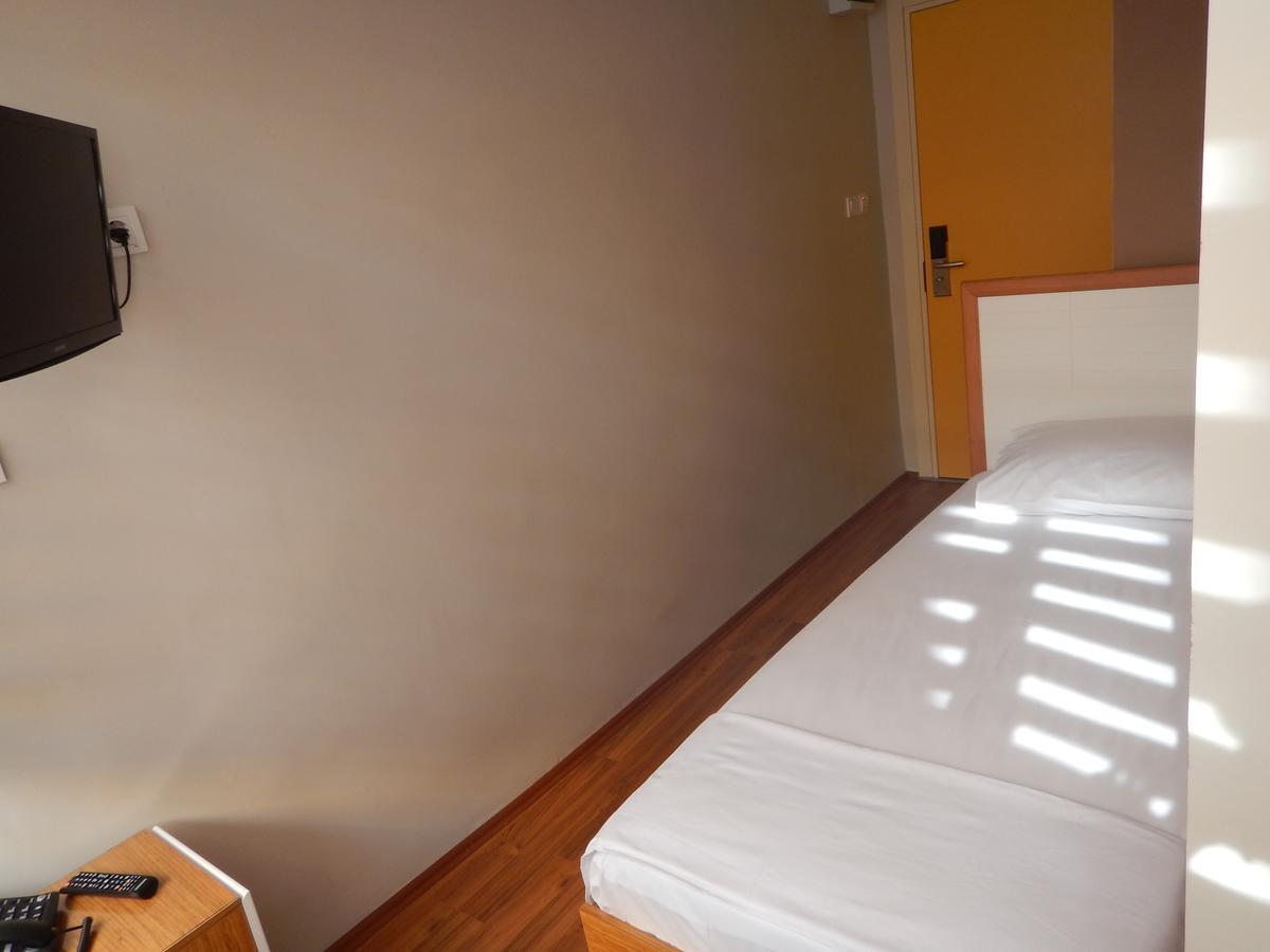 Ipek Hotel バルケスィル エクステリア 写真