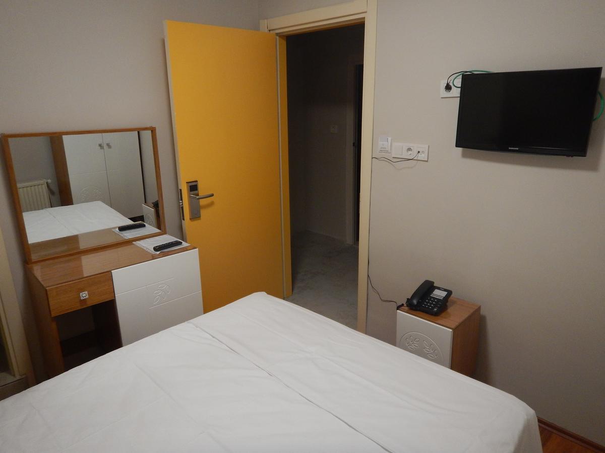 Ipek Hotel バルケスィル エクステリア 写真